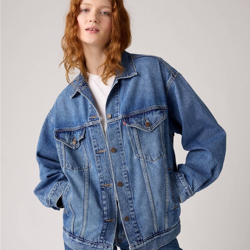 Levi's Premium Blue Denim Jacket.   XL trucker style, size S, BNWT